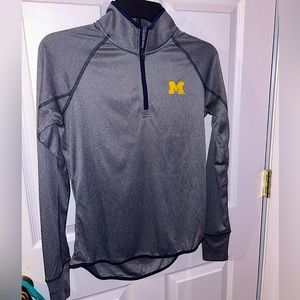 Gray University of Michigan Quarter Zip, Size Small